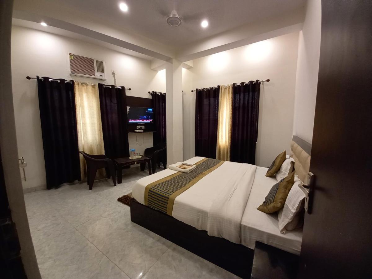 Hotel Banke Bihari Харидвар Экстерьер фото